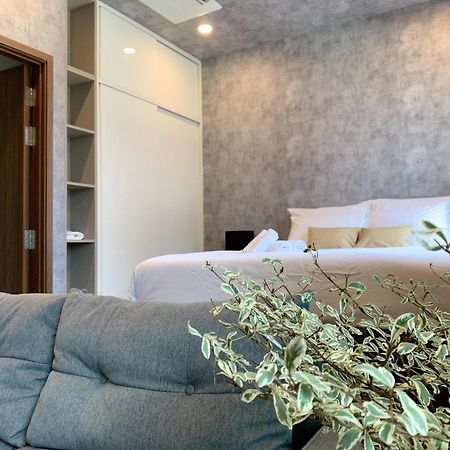 Metropole Thu Thiem Apartment Хошимин Екстериор снимка